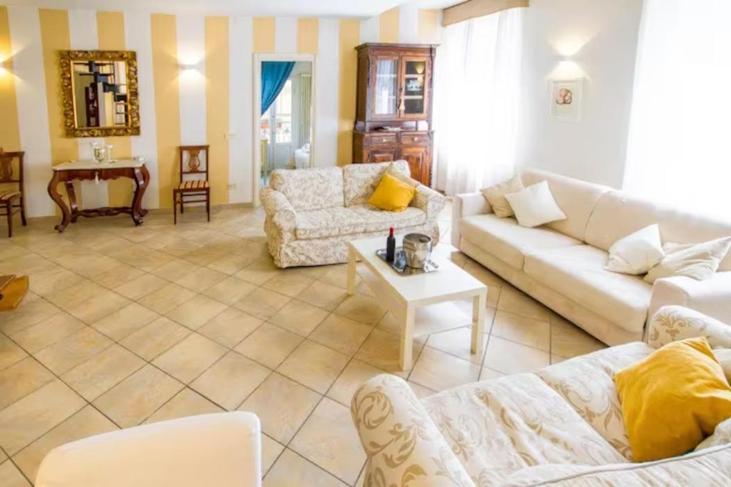 Appartamento Borgo Apostoli Firenze Kültér fotó