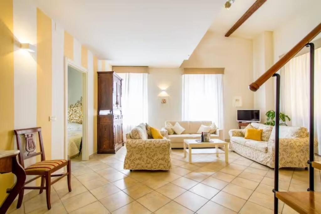 Appartamento Borgo Apostoli Firenze Kültér fotó